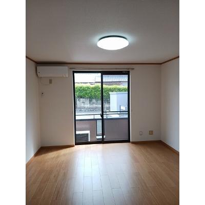 パイナス 105【管理NO：1-011967301-01040】 ★家具家電は申し込み後に搬入します 2026年09月中旬入居可能の物件画像