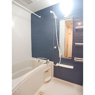 アヴェニール　アイ 103【管理NO：1-017248601-01030】 ★家具家電は申し込み後に搬入します★の物件画像