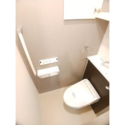 フォルトゥーナ　龍安寺 203【管理NO：1-028140501-02030】 ★家具家電は申し込み後に搬入します★の物件画像