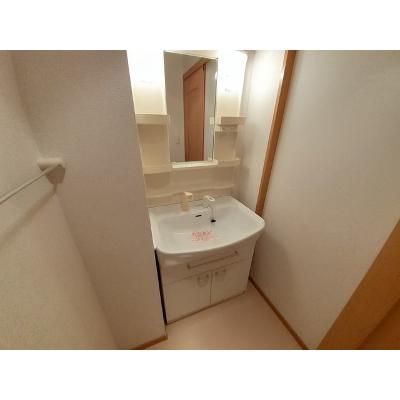 カーサ・プラシード 102【管理NO：1-013192401-01020】 ★家具家電は申し込み後に搬入します★ ★2026年09月上旬入居可能★の物件画像