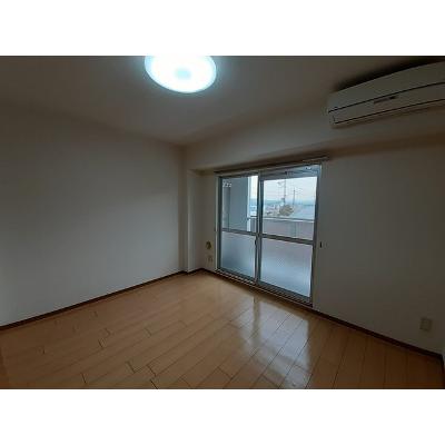 リヴィエールⅡ 303【管理NO：1-007052601-03030】 ★家具家電は申し込み後に搬入します 2026年09月中旬入居可能の物件画像