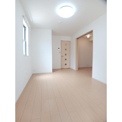 ＥＳＳＥＮＣＥ　Ⅱ 103【管理NO：1-017217302-01030】 ★家具家電は申し込み後に搬入します★の物件画像
