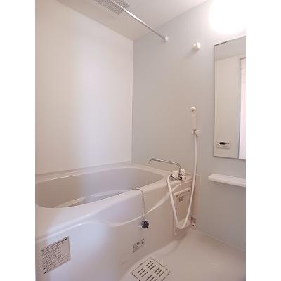 ＥＳＳＥＮＣＥ　Ⅱ 103【管理NO：1-017217302-01030】 ★家具家電は申し込み後に搬入します★の物件画像