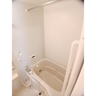 プロムナード笹部 202【管理NO：1-015544401-02020】 ★家具家電は申し込み後に搬入します★ ★2026年10月中旬入居可能★の物件画像