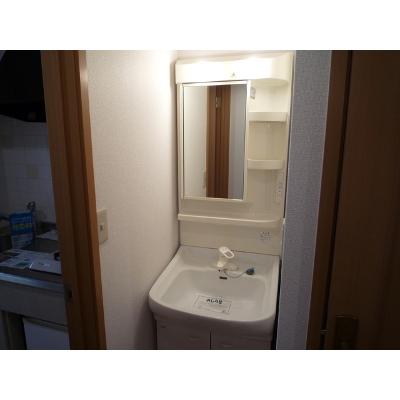 ヴィラ・ティグリス 201【管理NO：1-011870601-02010】 ★家具家電は申し込み後に搬入します★ ★2026年09月上旬入居可能★の物件画像