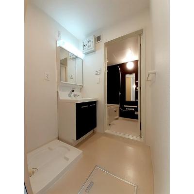 ラ・ルーノ１番館 204【管理NO：1-023894901-02040】 ★家具家電は申し込み後に搬入します 2026年08月中旬入居可能の物件画像