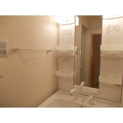 カーサ・デ・北在家 201【管理NO：1-016321401-02010】 ★家具家電は申し込み後に搬入します 2026年08月中旬入居可能の物件画像