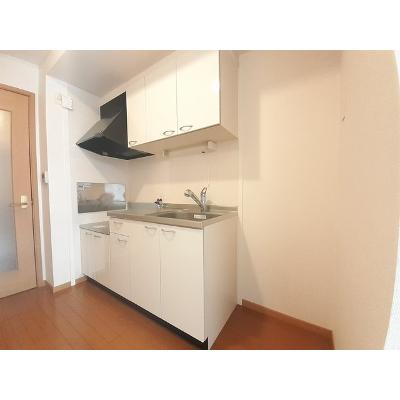 コンフォート　本町 104【管理NO：1-013871101-01040】 ★家具家電は申し込み後に搬入します★の物件画像