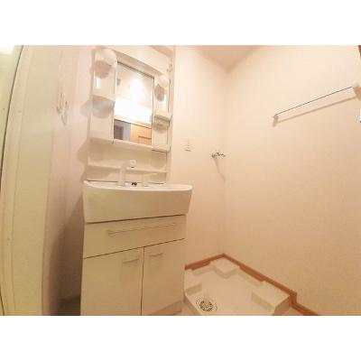 コンフォート　本町 104【管理NO：1-013871101-01040】 ★家具家電は申し込み後に搬入します★の物件画像