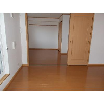 グラディートⅠ 202【管理NO：1-012878801-02020】 ★家具家電は申し込み後に搬入します★ ★2026年09月中旬入居可能★の物件画像