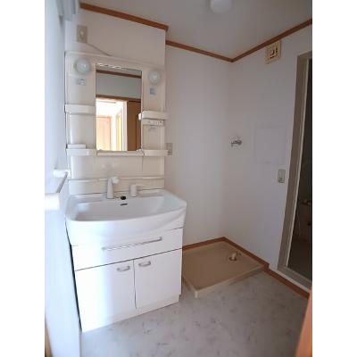 グラディートⅠ 202【管理NO：1-012878801-02020】 ★家具家電は申し込み後に搬入します★の物件画像