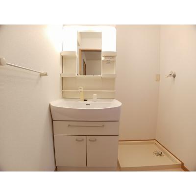 ベル　アンジュⅡ 102【管理NO：1-014961102-01020】 ★家具家電は申し込み後に搬入します★ ★2026年09月中旬入居可能★の物件画像