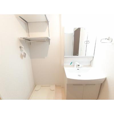 ヴィラ・シャルマン 201【管理NO：1-027561601-02010】 ★家具家電は申し込み後に搬入します★の物件画像