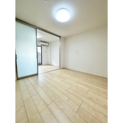 カーサ　セレーナ 205【管理NO：1-019933501-02040】 ★家具家電は申し込み後に搬入します 2026年09月中旬入居可能の物件画像