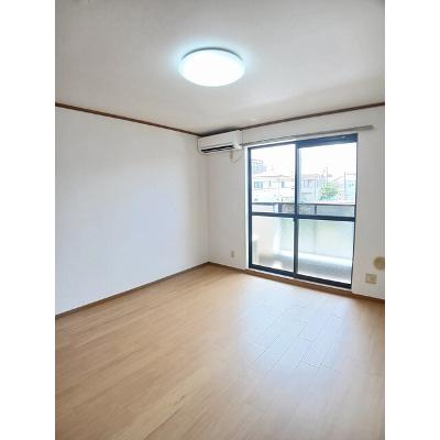 ジョリ　ロジュマン 202【管理NO：1-011554901-02020】 ★家具家電は申し込み後に搬入します★ ★2026年09月中旬入居可能★の物件画像