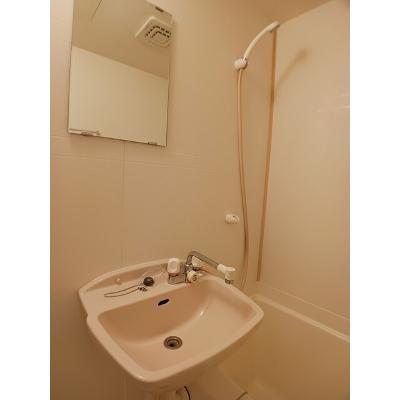 ジョリ　ロジュマン 202【管理NO：1-011554901-02020】 ★家具家電は申し込み後に搬入します★ ★2026年09月中旬入居可能★の物件画像