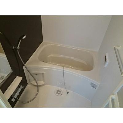 響 102【管理NO：1-023415901-01020】 ★家具家電は申し込み後に搬入します★ ★2026年09月中旬入居可能★の物件画像