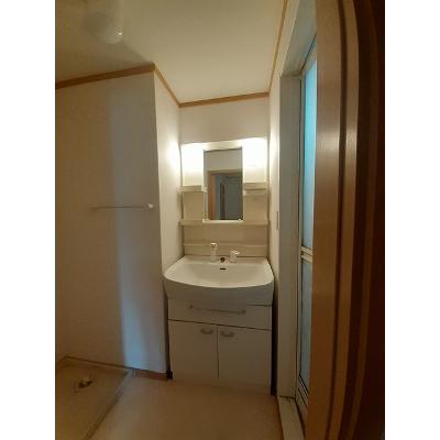 ブリッサユウⅡ 201【管理NO：1-012645702-02010】 ★家具家電は申し込み後に搬入します★ ★2026年08月中旬入居可能★の物件画像