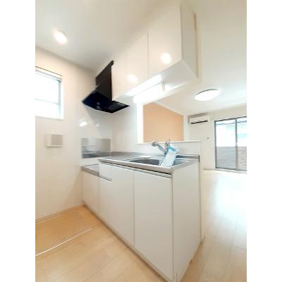 カーサ　コルディアーレ　Ａ 101【管理NO：1-021414501-01010】 ★家具家電は申し込み後に搬入します★の物件画像