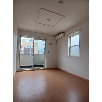 クレメント 101【管理NO：1-015648601-01010】 ★家具家電は申し込み後に搬入します★の物件画像