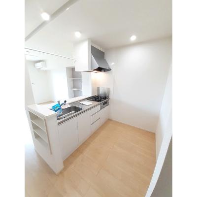 ピーコック　Ⅲ 203【管理NO：1-023175003-02030】 ★家具家電は申し込み後に搬入します★ ★2026年09月下旬入居可能★の物件画像