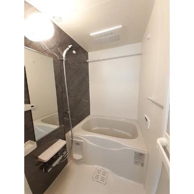 エルヴィータ・セーイＢ 105【管理NO：1-025788002-01040】 ★家具家電は申し込み後に搬入します★ ★2026年09月中旬入居可能★の物件画像