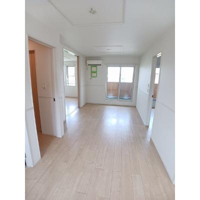 ポース　アザリーⅠ 201【管理NO：1-023627701-02010】 ★家具家電は申し込み後に搬入します★ ★2026年09月上旬入居可能★の物件画像