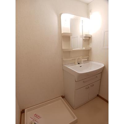 アンジュ・ドゥ・ボヌールＢ 202【管理NO：1-013930902-02020】 ★家具家電は申し込み後に搬入します★の物件画像