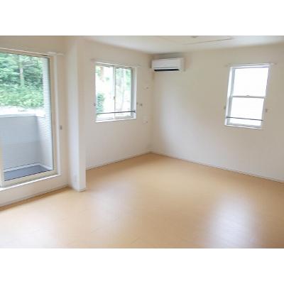 エメラルド　シオン　Ａ 202【管理NO：1-018170101-02020】 ★家具家電は申し込み後に搬入します★ ★2026年09月中旬入居可能★の物件画像