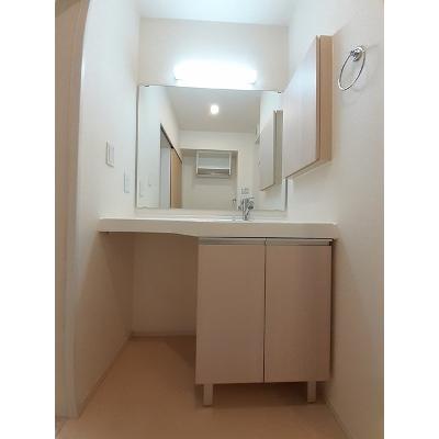 ウィンコート富士 101【管理NO：1-021664001-01010】 ★家具家電は申し込み後に搬入します★ ★2026年08月下旬入居可能★の物件画像