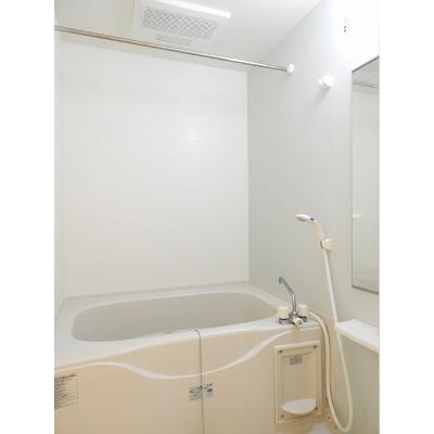 フローリッシュ 101【管理NO：1-018065601-01010】 ★家具家電は申し込み後に搬入します★ ★2026年09月中旬入居可能★の物件画像