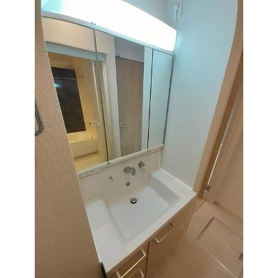 グランディール．ヒデ 202【管理NO：1-027489901-02020】 ★家具家電は申し込み後に搬入します★の物件画像