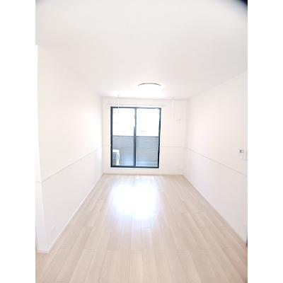 ホワイト　フォックス　Ⅱ 202【管理NO：1-028349202-02020】 ★家具家電は申し込み後に搬入します★の物件画像