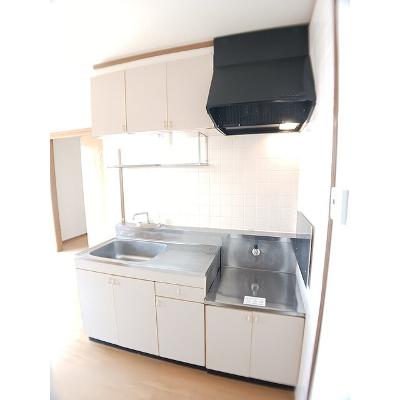 グランディスＢ 201【管理NO：1-007155102-02010】 ★家具家電は申し込み後に搬入します★の物件画像