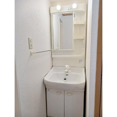 サニーコートＢ 101【管理NO：1-011629602-01010】 ★家具家電は申し込み後に搬入します★の物件画像