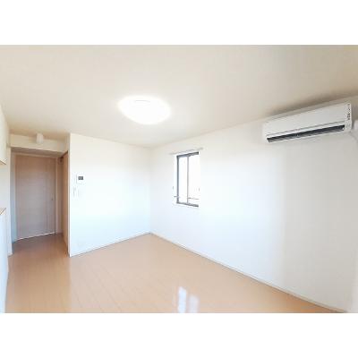 エル　フレールⅠ 201【管理NO：1-020548601-02010】 ★家具家電は申し込み後に搬入します★の物件画像