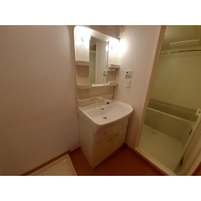 グラシュ・プレーヌⅦ　Ｃ 204【管理NO：1-014517803-02040】 ★家具家電は申し込み後に搬入します★の物件画像