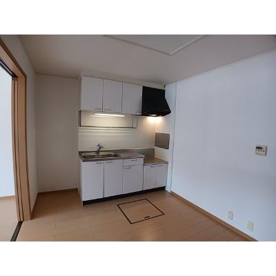 アドニスⅠ 102【管理NO：1-014794801-01020】 ★家具家電は申し込み後に搬入します★の物件画像