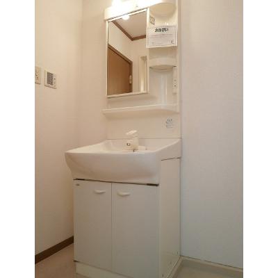 リビエール 201【管理NO：1-011406701-02010】 ★家具家電は申し込み後に搬入します★ ★2026年09月下旬入居可能★の物件画像