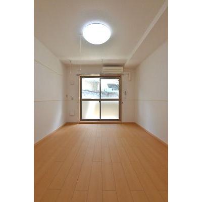 メゾン　ＴＭＳＫ 401【管理NO：1-015837501-04010】 ★家具家電は申し込み後に搬入します★の物件画像