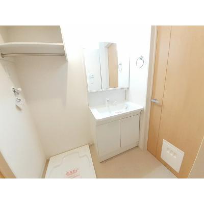 ラフレシール 102【管理NO：1-024217201-01020】 ★家具家電は申し込み後に搬入します★ ★2026年09月下旬入居可能★の物件画像