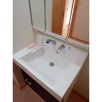 サンライズ３ 301【管理NO：1-018555001-03010】 ★家具家電は申し込み後に搬入します★ ★2026年08月下旬入居可能★の物件画像