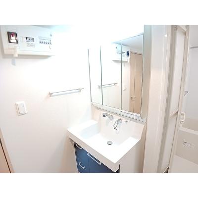 フーレビラ 401【管理NO：1-017557201-04010】 ★家具家電は申し込み後に搬入します★の物件画像