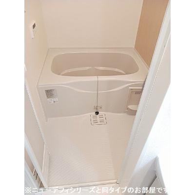 ウエストヒルズパーク　１ 101【管理NO：1-028853801-01010】 ★家具家電は申し込み後に搬入します★ ★2027年02月上旬入居可能★の物件画像