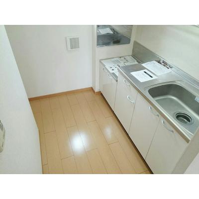 エンゼルハイム 103【管理NO：1-015353601-01030】 ★家具家電は申し込み後に搬入します★の物件画像