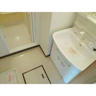 エンゼルハイム 103【管理NO：1-015353601-01030】 ★家具家電は申し込み後に搬入します★の物件画像