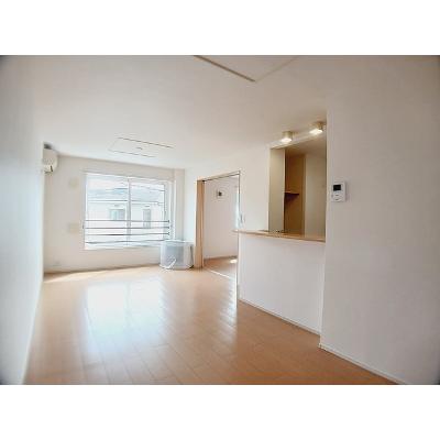 カーサ　プラシード 203【管理NO：1-017522201-02030】 ★家具家電は申し込み後に搬入します★の物件画像