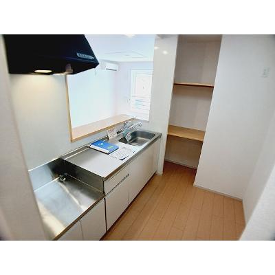 カーサ　プラシード 203【管理NO：1-017522201-02030】 ★家具家電は申し込み後に搬入します★の物件画像