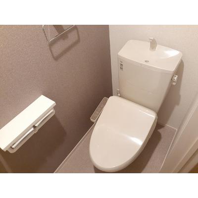 ＳＴレオーネ 102【管理NO：1-026892601-01020】 ★家具家電は申し込み後に搬入します★の物件画像