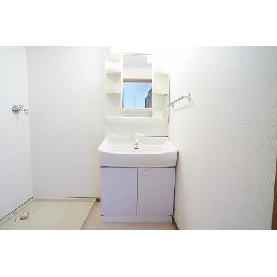 セントラルＨＡＧＡ 102【管理NO：1-010687301-01020】 ★家具家電は申し込み後に搬入します★ ★2026年10月中旬入居可能★の物件画像